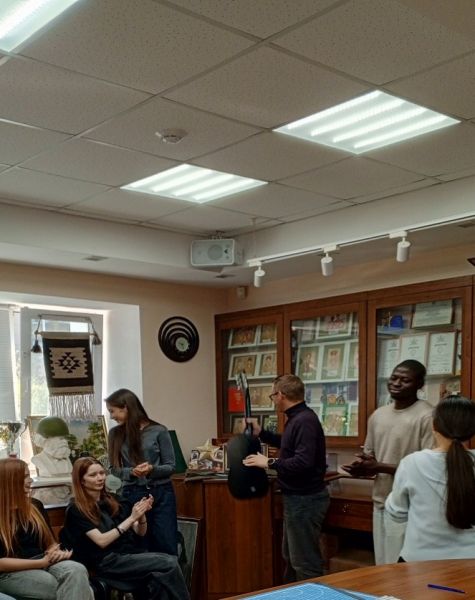 ла 4